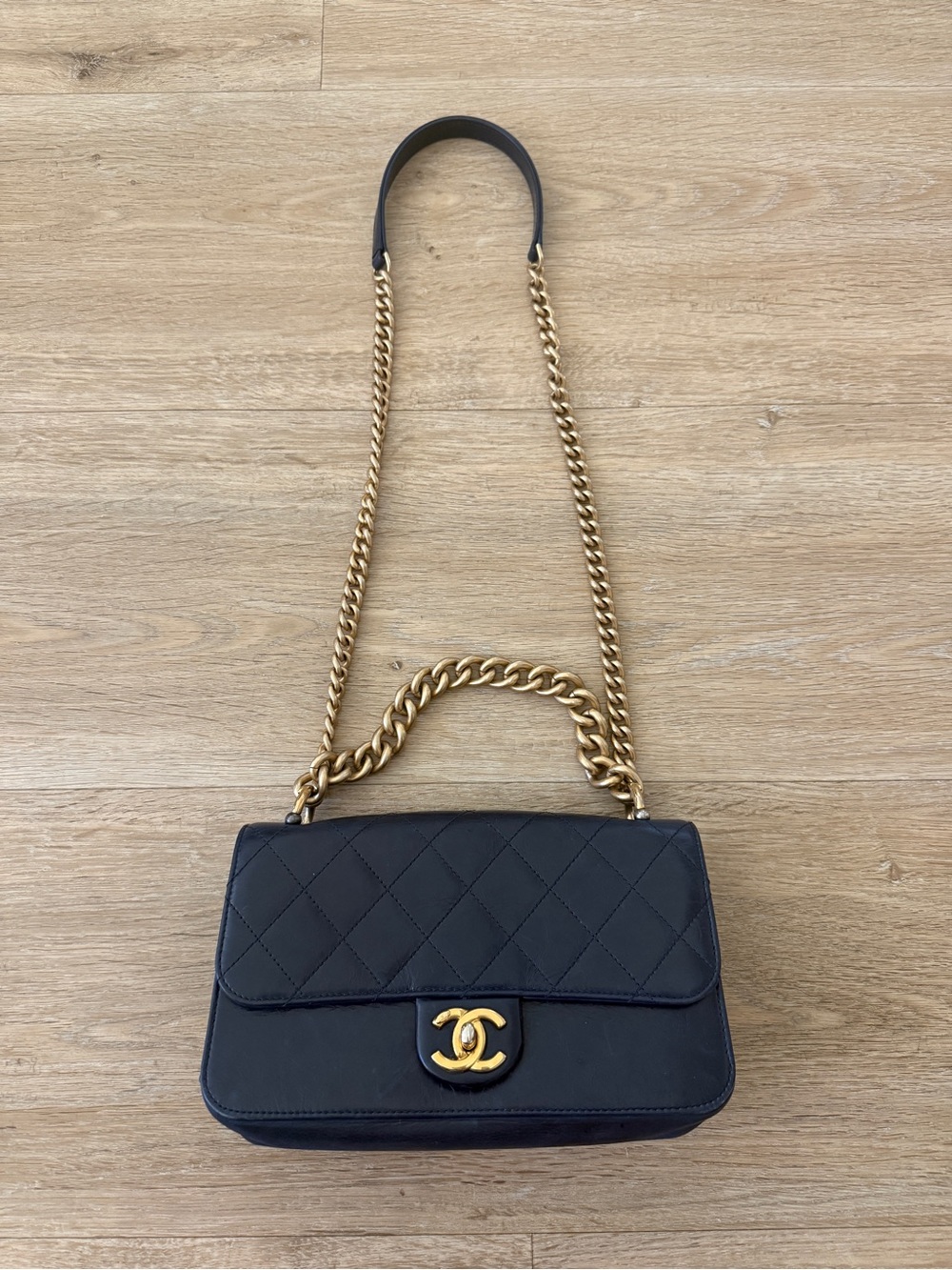Chanel Cosmopolite Quilted Deep Violet Leather Shoulder Bag with Gold Chain